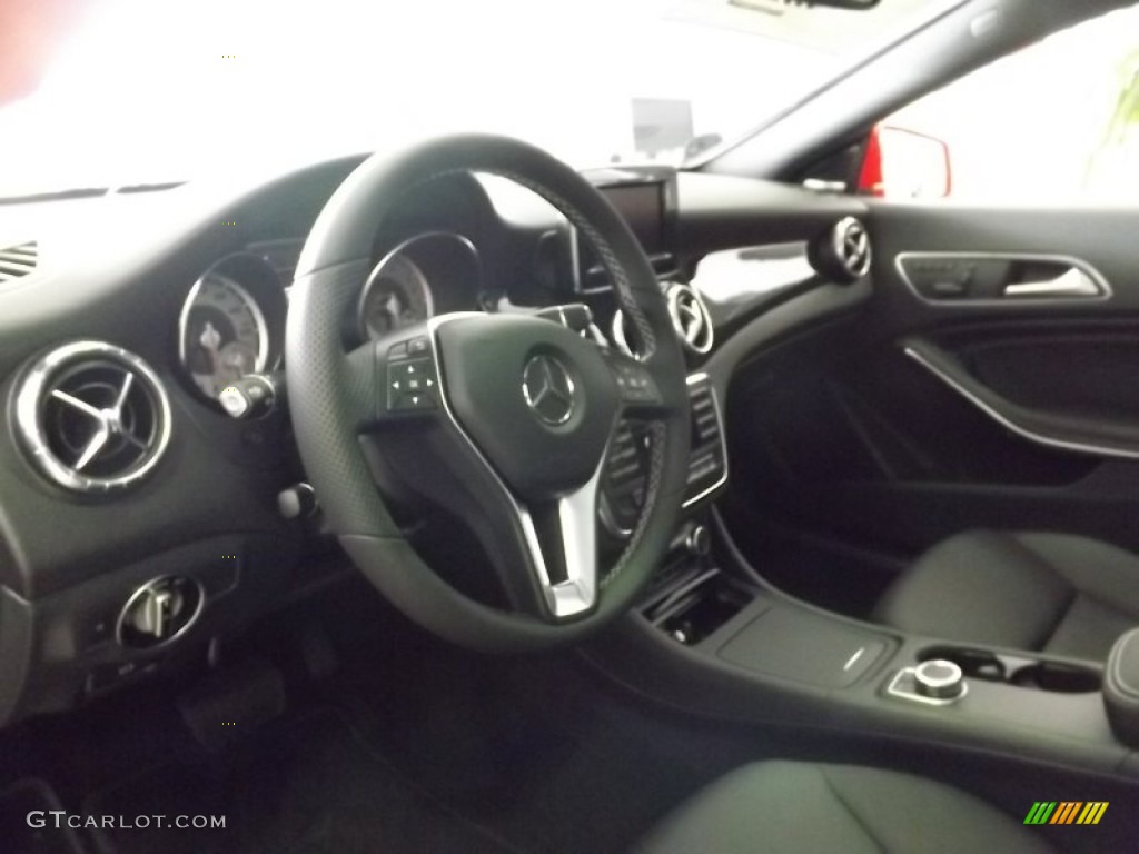 2014 Mercedes-Benz CLA 250 4Matic Black Dashboard Photo #95752485