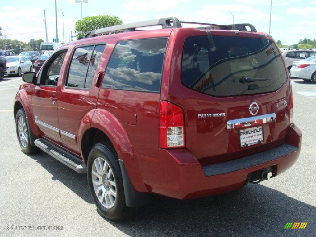 2008 Pathfinder LE V8 4x4 - Red Brawn / Graphite photo #4