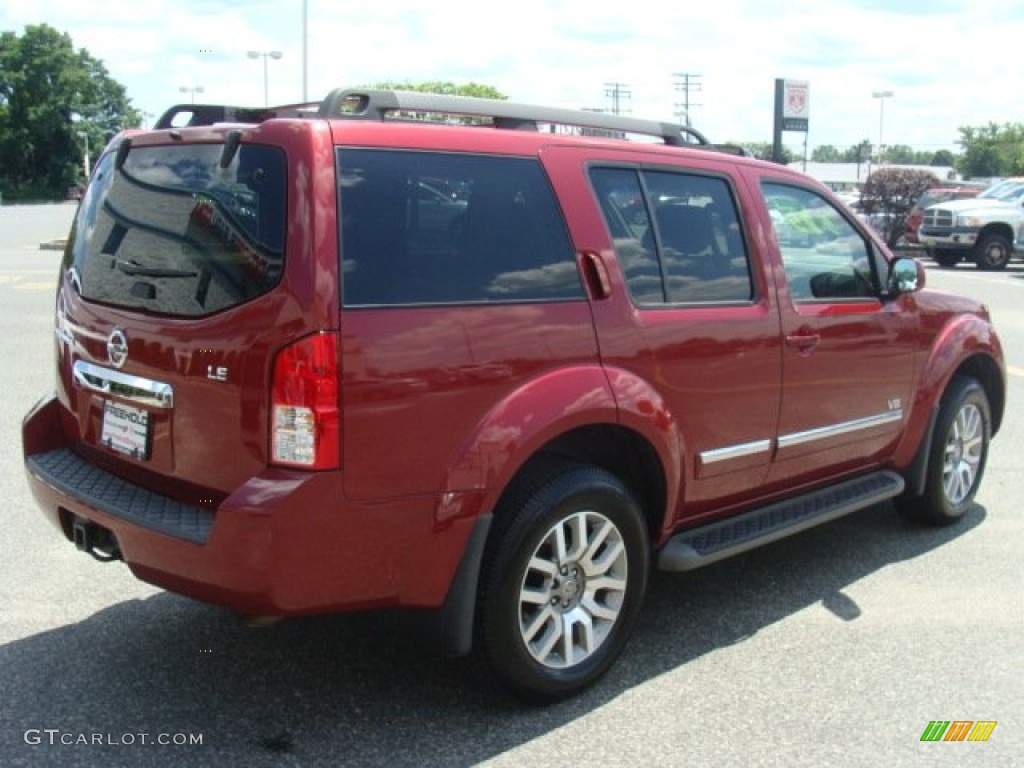 2008 Pathfinder LE V8 4x4 - Red Brawn / Graphite photo #8