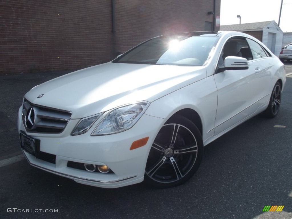 Diamond White Metallic Mercedes-Benz E