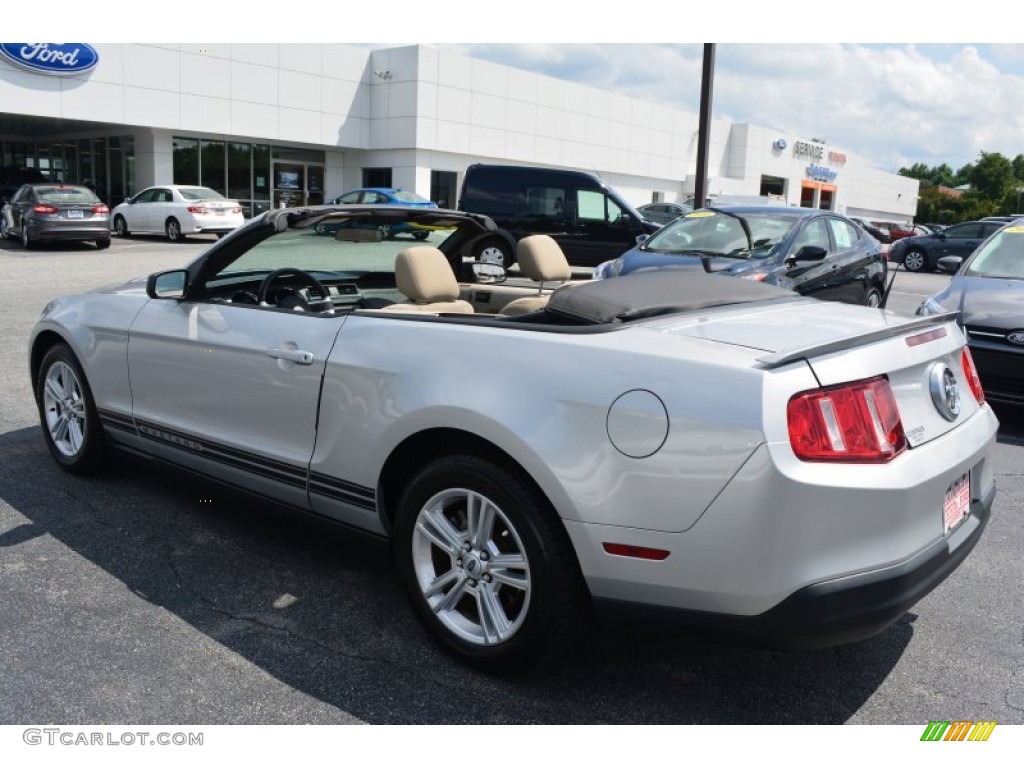 2010 Mustang V6 Convertible - Brilliant Silver Metallic / Stone photo #10