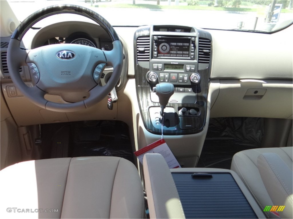 2014 Sedona EX - Silverstone Beige / Beige photo #10