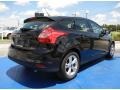 Tuxedo Black - Focus SE Hatchback Photo No. 3