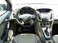 Tuxedo Black - Focus SE Hatchback Photo No. 8