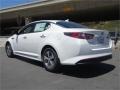 Snow White Pearl - Optima Hybrid LX Photo No. 4