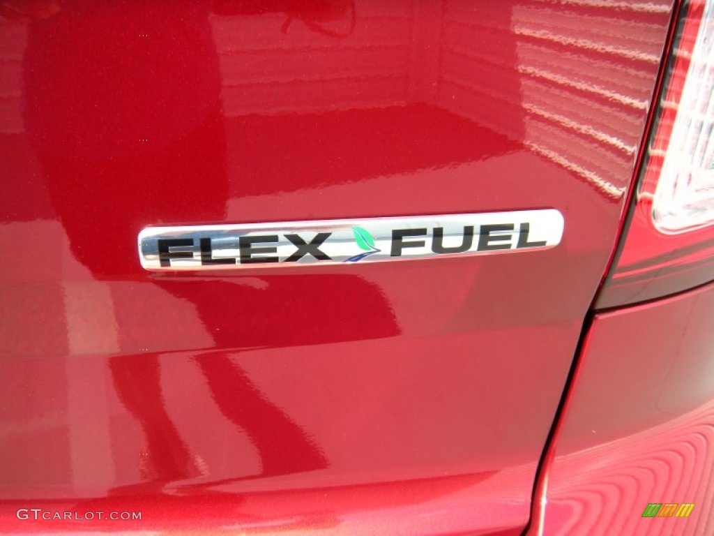 2015 Explorer XLT - Ruby Red / Charcoal Black photo #15