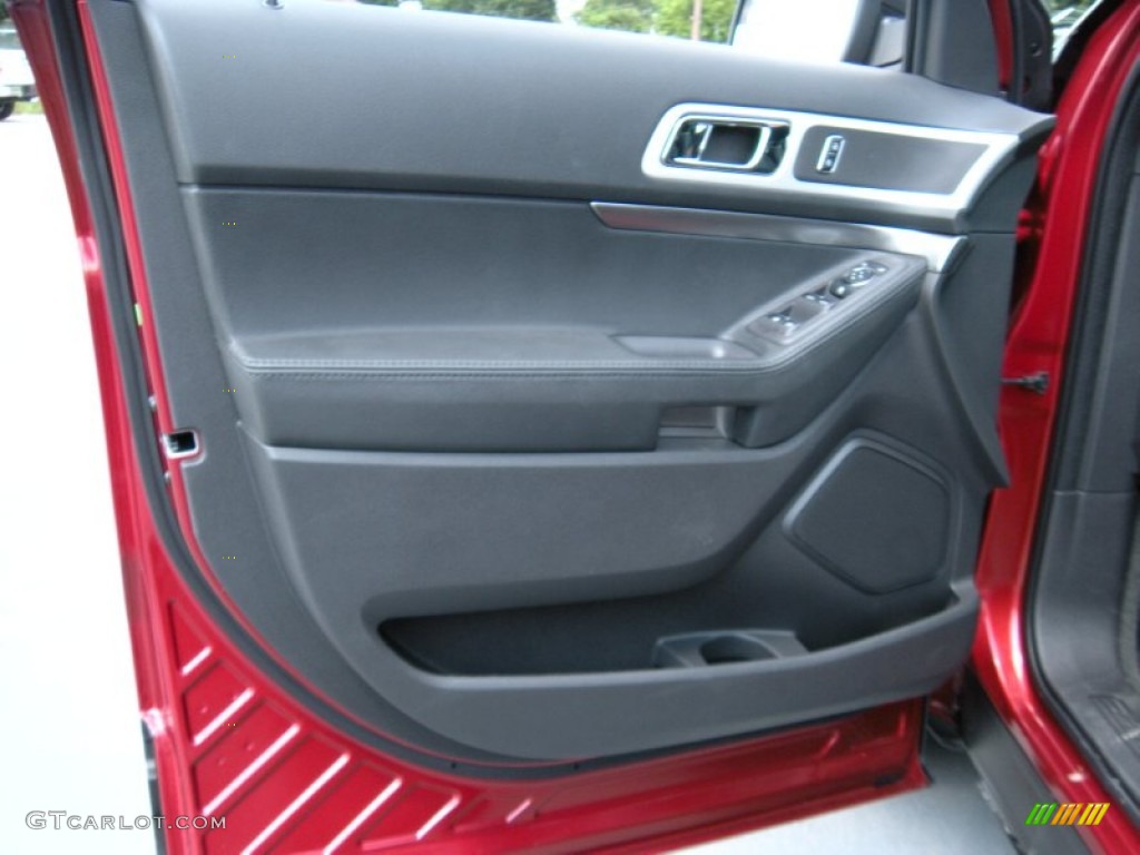 2015 Explorer XLT - Ruby Red / Charcoal Black photo #23