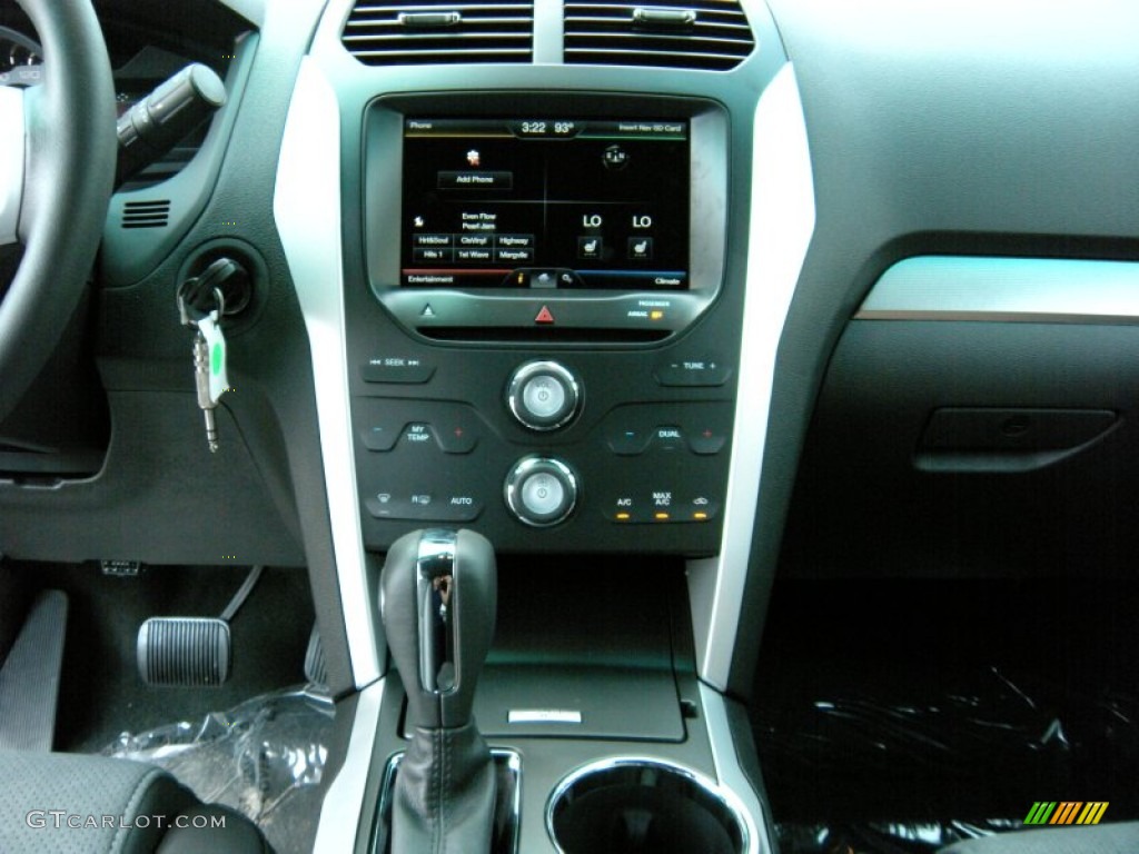 2015 Explorer XLT - Ruby Red / Charcoal Black photo #28