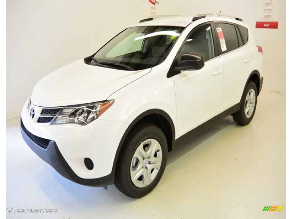 2014 RAV4 LE - Super White / Ash photo #3