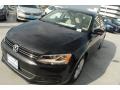 Black - Jetta SE Sedan Photo No. 5