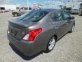 Titanium - Versa 1.6 SV Sedan Photo No. 7