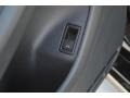 Black - Jetta SE Sedan Photo No. 16