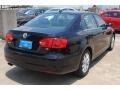 Black - Jetta SE Sedan Photo No. 2