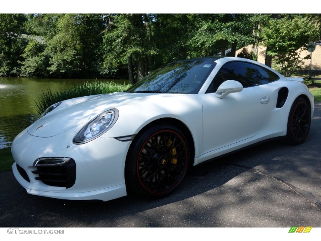 White Porsche 911