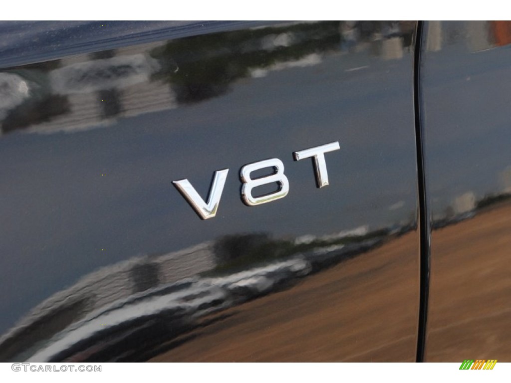 2015 Audi S8 quattro S Marks and Logos Photo #95789796