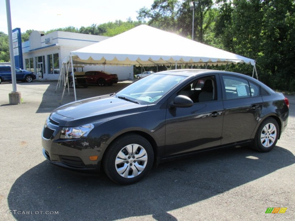 2014 Cruze LS - Tungsten Metallic / Jet Black/Medium Titanium photo #1