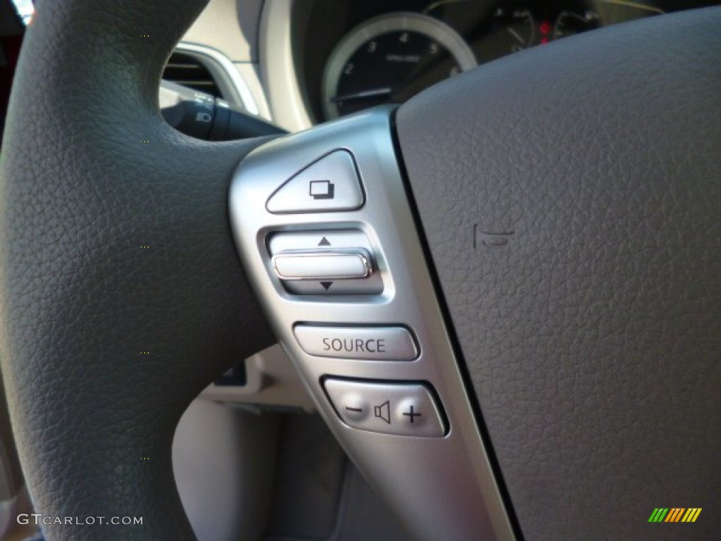 2014 Sentra SV - Red Brick / Charcoal photo #18