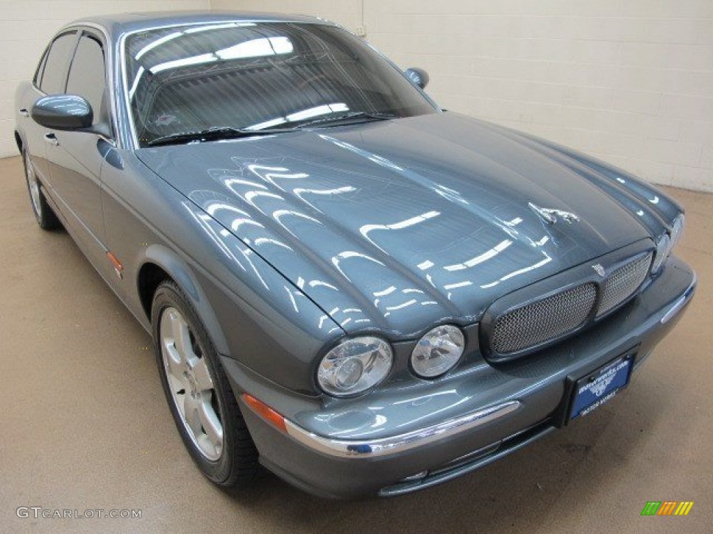 2004 XJ XJR - Dark Blue Grey Pearl Metallic / Charcoal photo #1