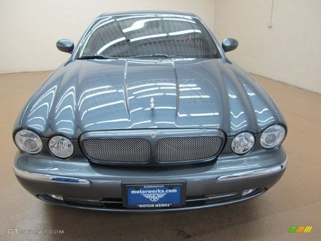 2004 XJ XJR - Dark Blue Grey Pearl Metallic / Charcoal photo #2