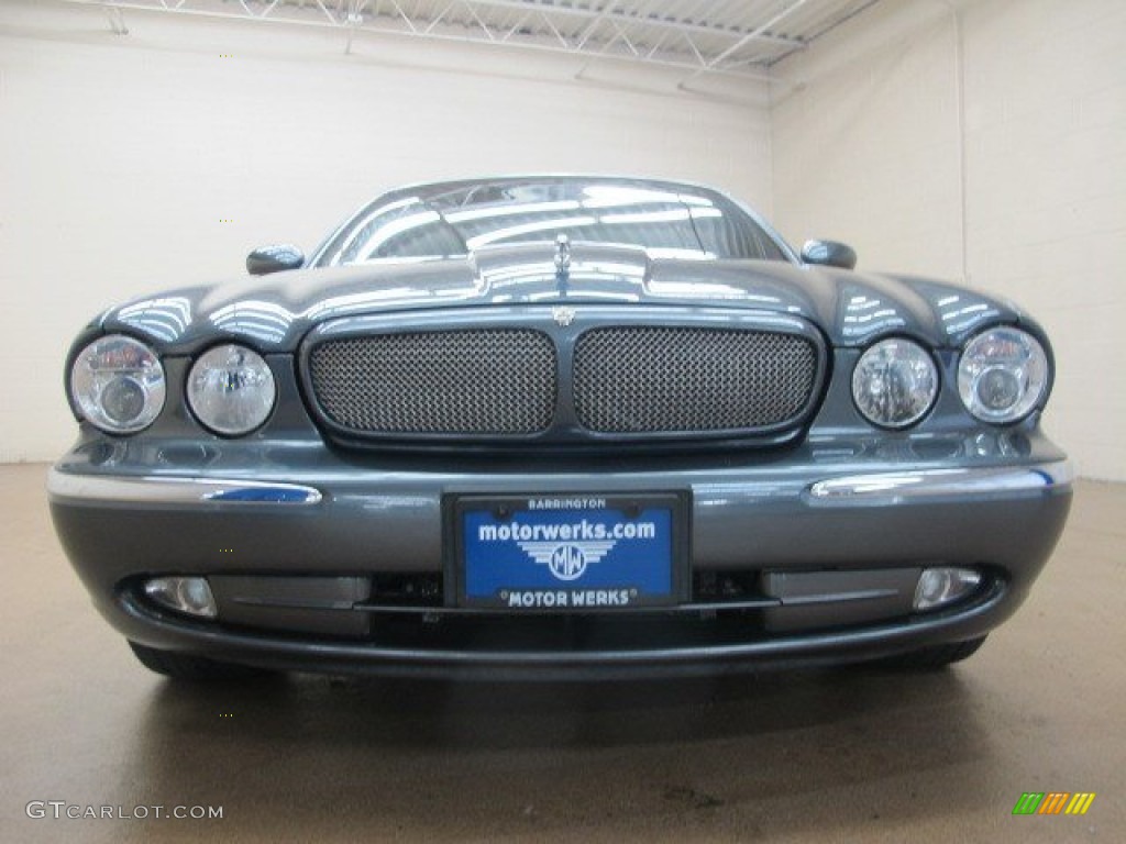 2004 XJ XJR - Dark Blue Grey Pearl Metallic / Charcoal photo #3