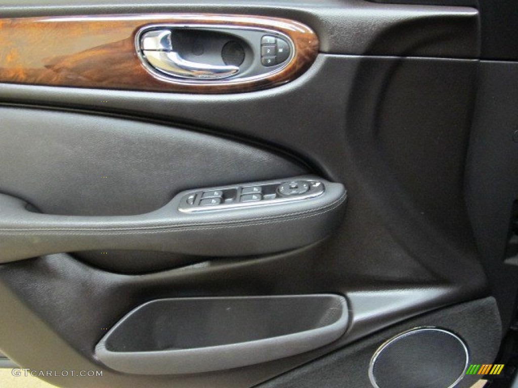 2004 Jaguar XJ XJR Door Panel Photos