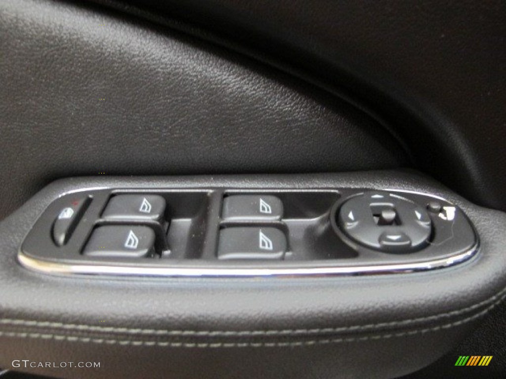 2004 Jaguar XJ XJR Controls Photo #95799021