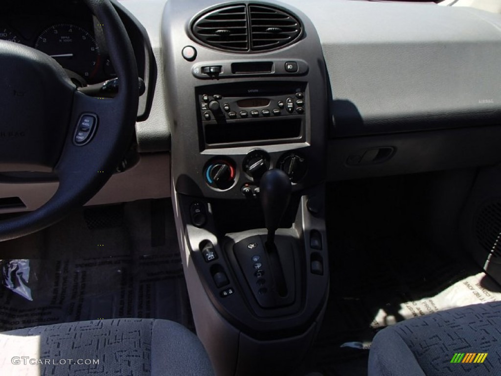 2003 VUE V6 AWD - Black / Gray photo #13
