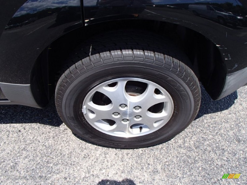2003 VUE V6 AWD - Black / Gray photo #25