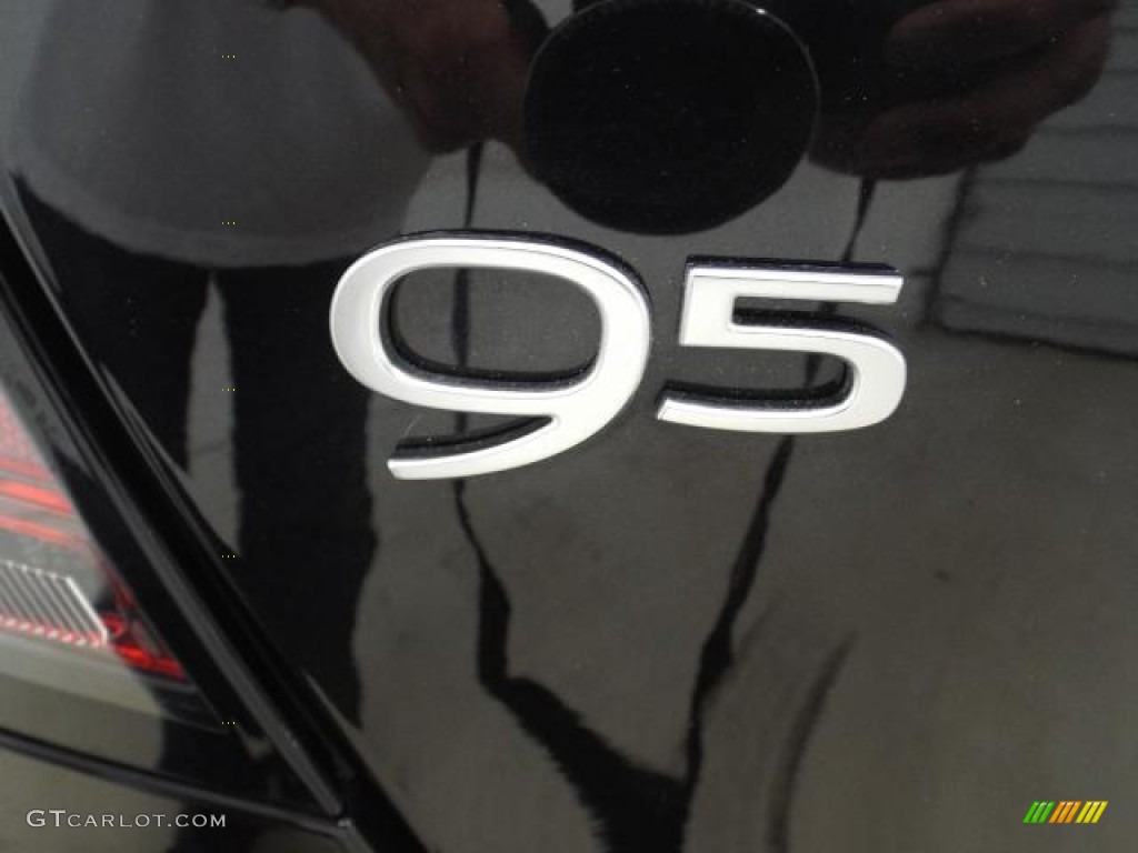 2011 9-5 Turbo4 Sedan - Black / Parchment photo #2