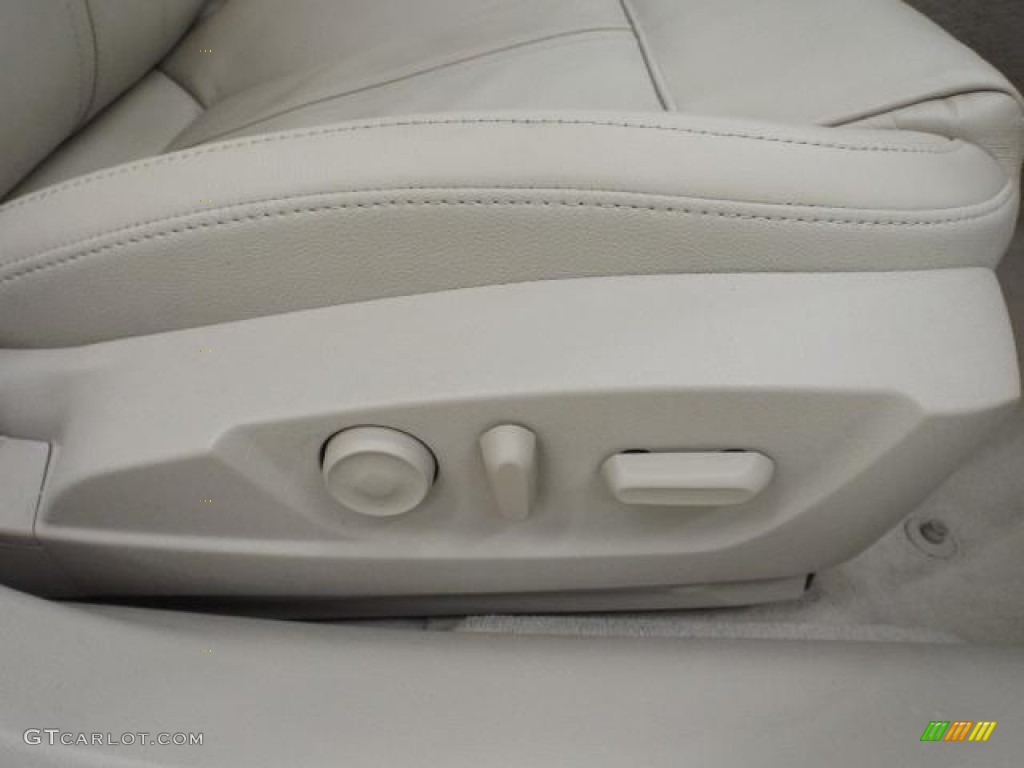 2011 9-5 Turbo4 Sedan - Black / Parchment photo #32