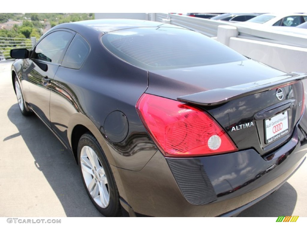 2010 Altima 2.5 S Coupe - Crimson Black / Charcoal photo #6