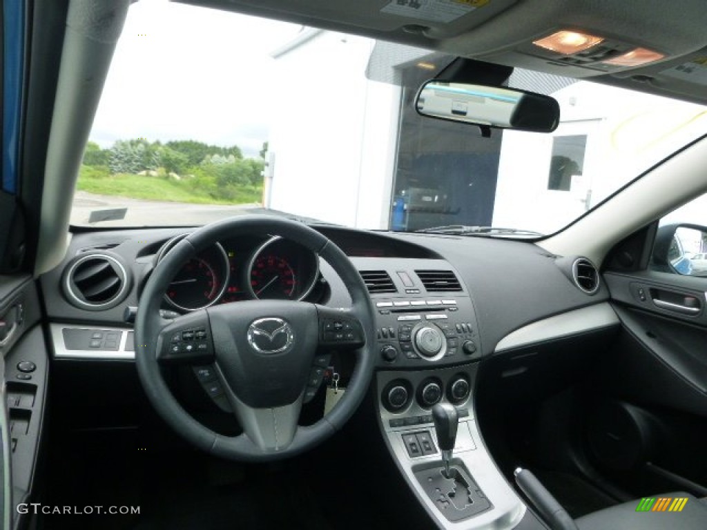 2010 Mazda MAZDA3 s Grand Touring 4 Door Dashboard Photos
