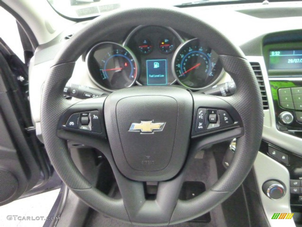 2013 Chevrolet Cruze LS Jet Black/Medium Titanium Steering Wheel Photo #95813328