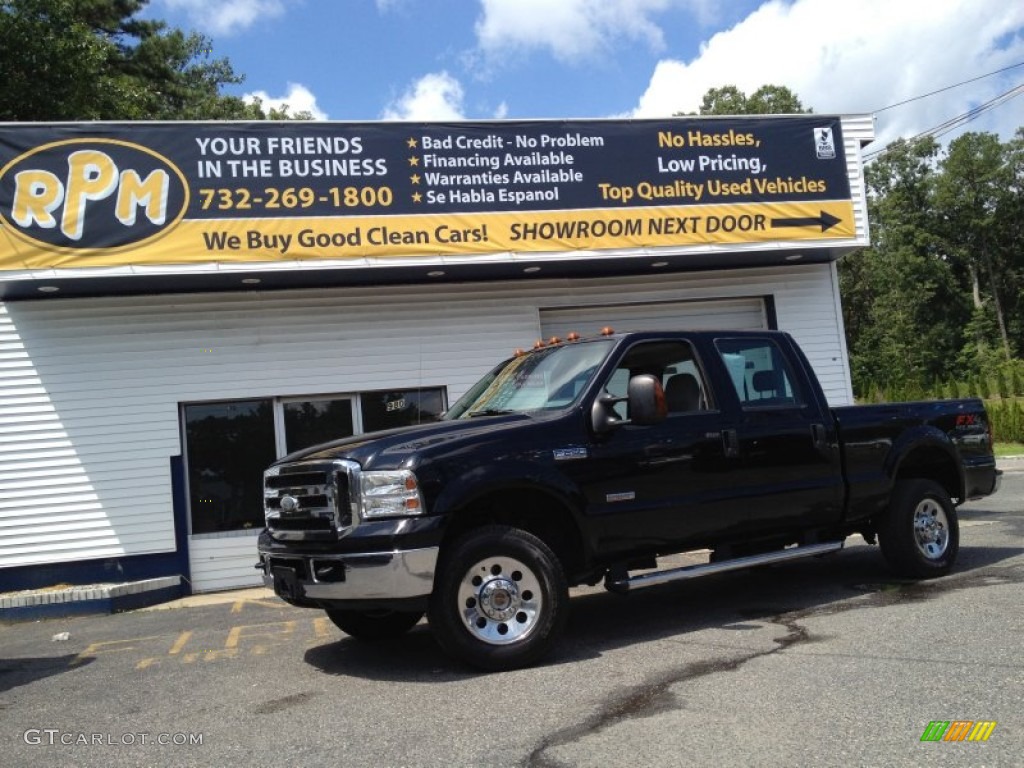 2005 F250 Super Duty XLT Crew Cab 4x4 - Black / Medium Flint photo #1