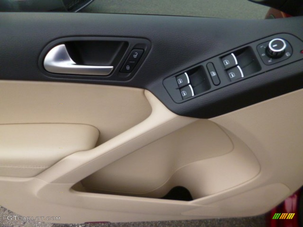 2012 Volkswagen Tiguan SE 4Motion Beige Door Panel Photo #95819853