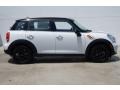 Light White - Cooper Countryman Photo No. 2