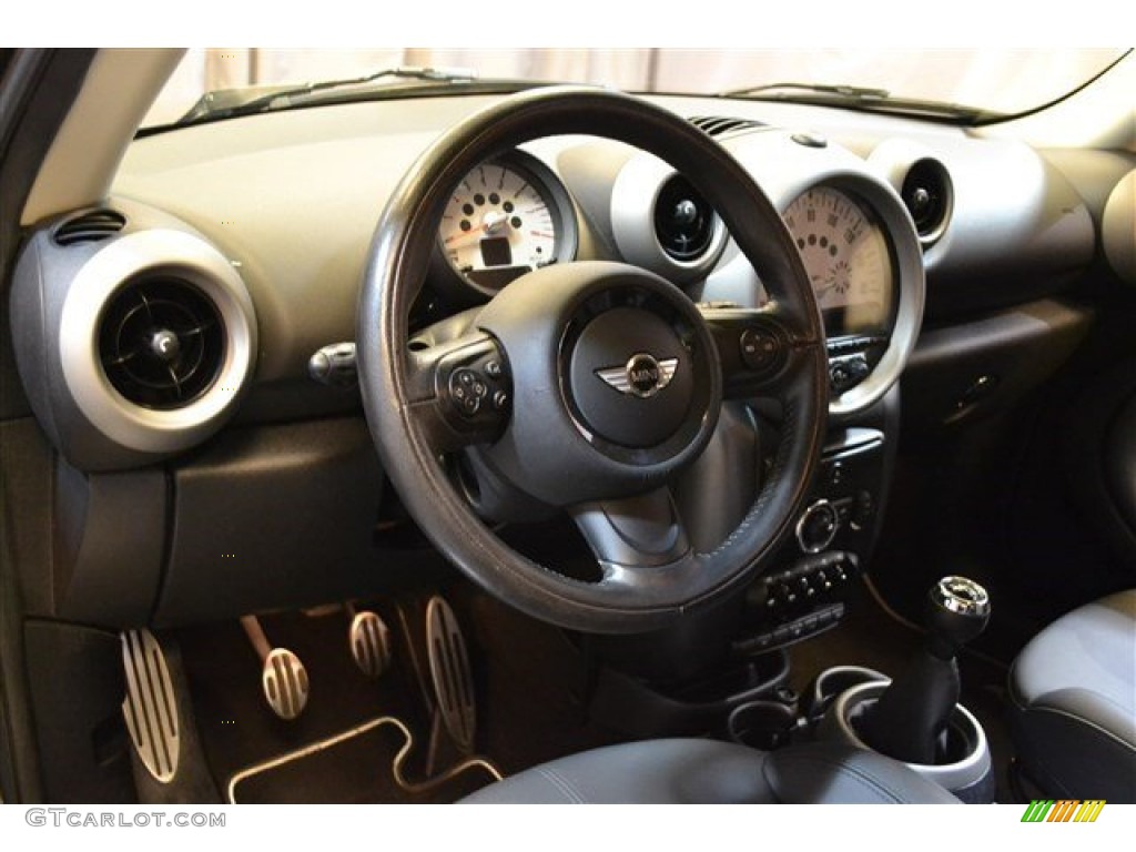 2011 Cooper S Countryman - Light Coffee / Carbon Black photo #29