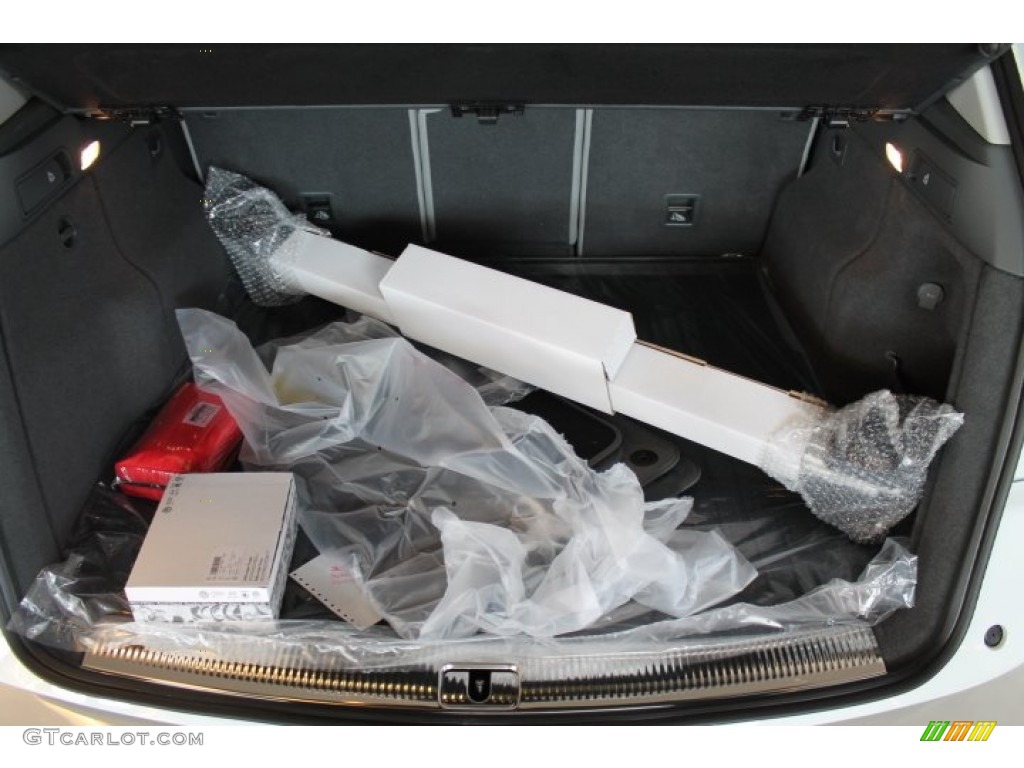 2015 Audi Q5 2.0 TFSI Premium Plus quattro Trunk Photo #95827140