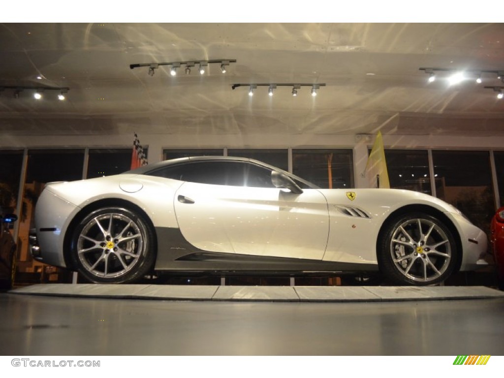 Argento Nurburgring (Silver Metallic) 2009 Ferrari California Standard California Model Exterior Photo #95829384