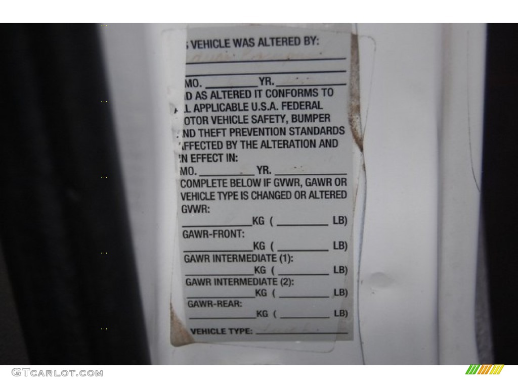 2010 Express 2500 Work Van - Summit White / Neutral photo #33