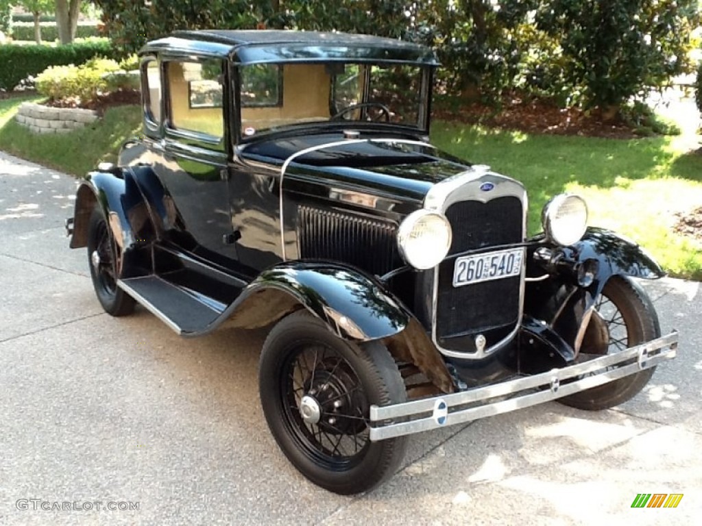 1930 Model A Tudor Sedan - Black / Tan photo #1