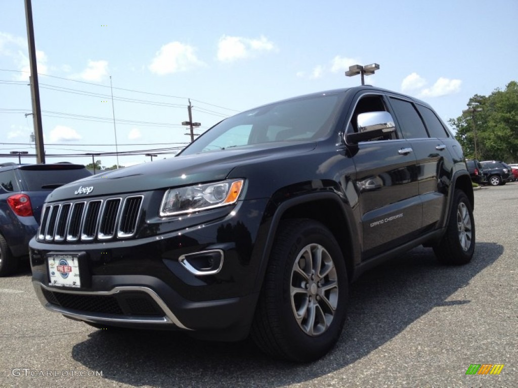 2014 Grand Cherokee Limited 4x4 - Black Forest Green Pearl / Morocco Black photo #1