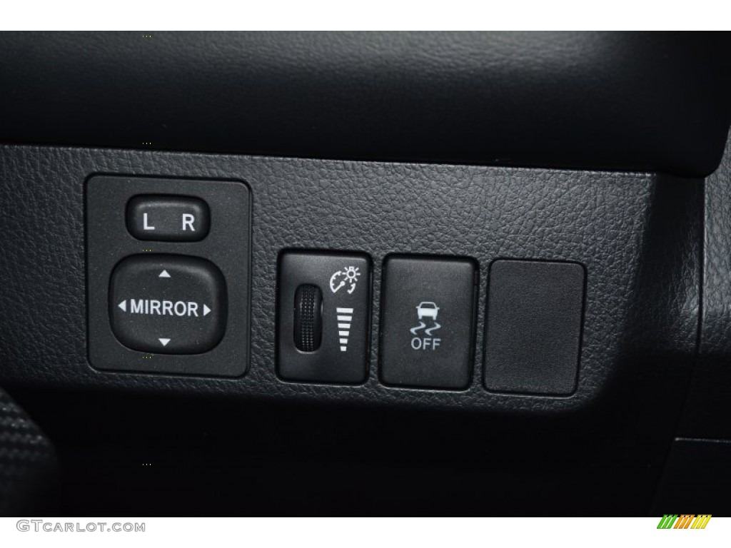 2014 RAV4 Limited - Pyrite Mica / Black photo #24