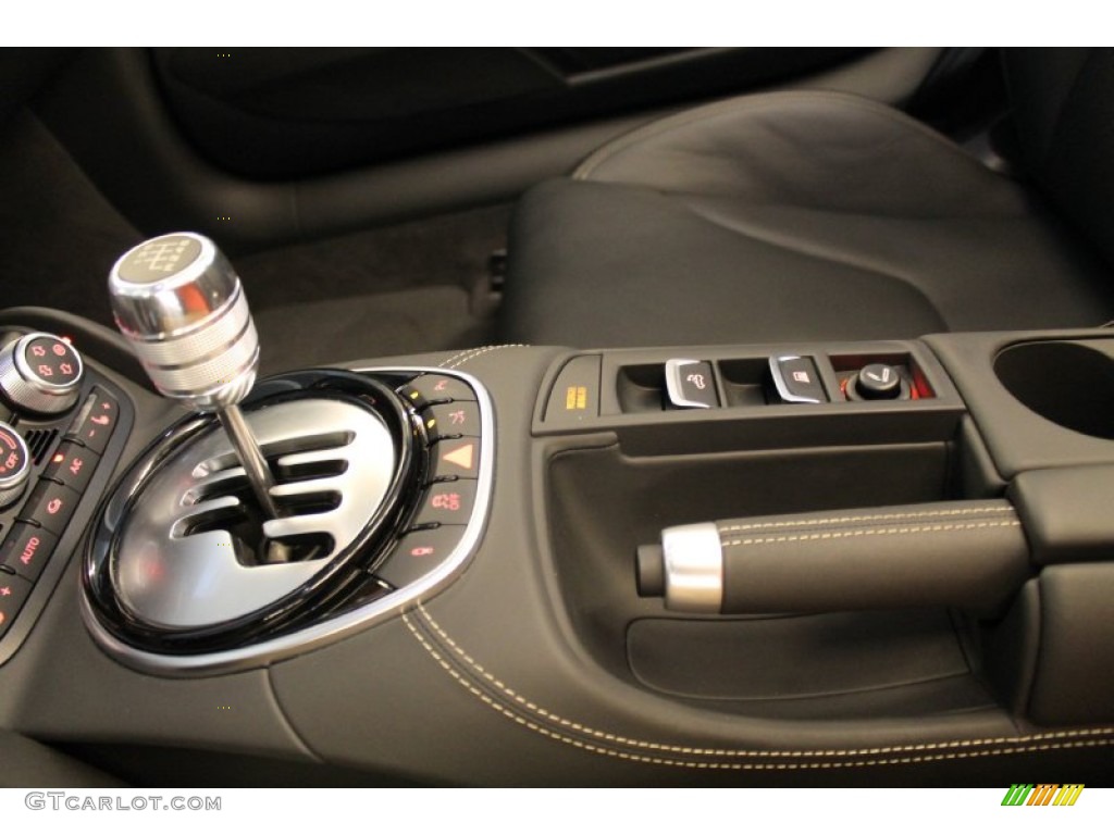 2014 Audi R8 Spyder V8 6 Speed Manual Transmission Photo #95840430