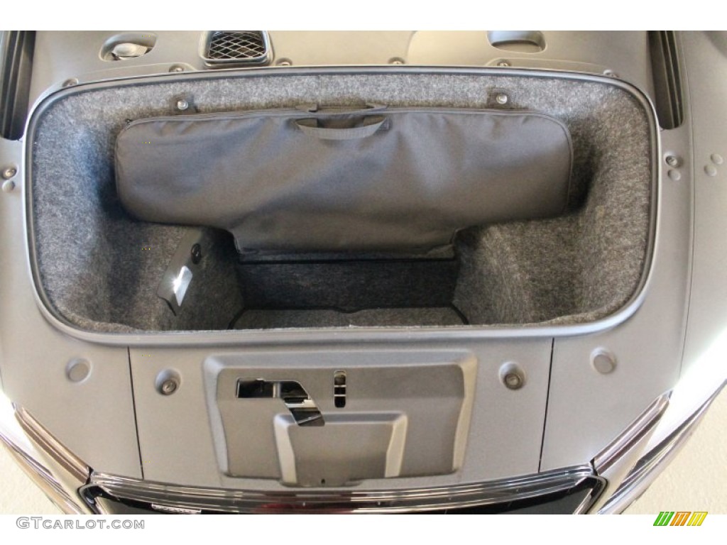 2014 Audi R8 Spyder V8 Trunk Photos