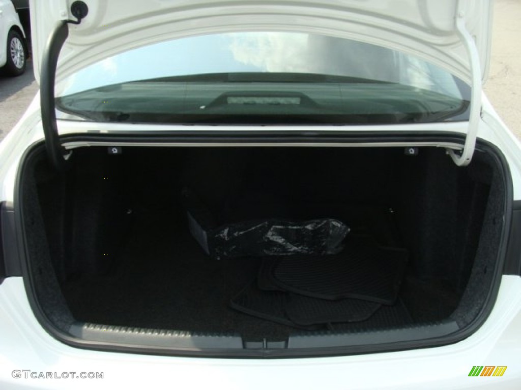 2011 Jetta S Sedan - Candy White / Titan Black photo #13
