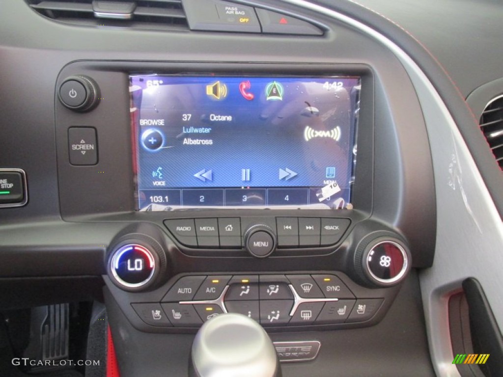 2014 Chevrolet Corvette Stingray Convertible Controls Photo #95846362