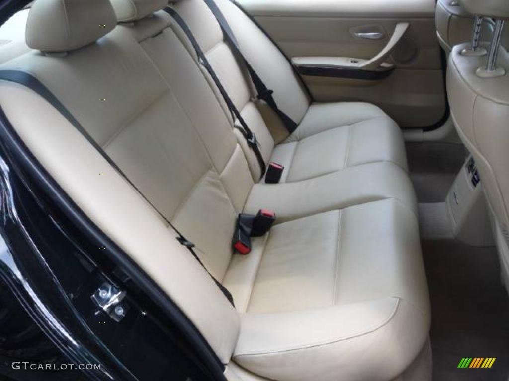 2006 3 Series 330i Sedan - Jet Black / Beige photo #29