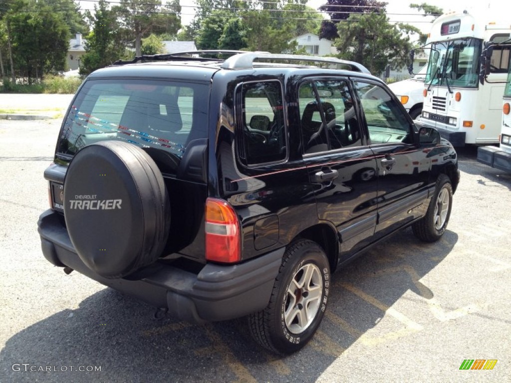 2003 Tracker 4WD Hard Top - Black / Medium Gray photo #9