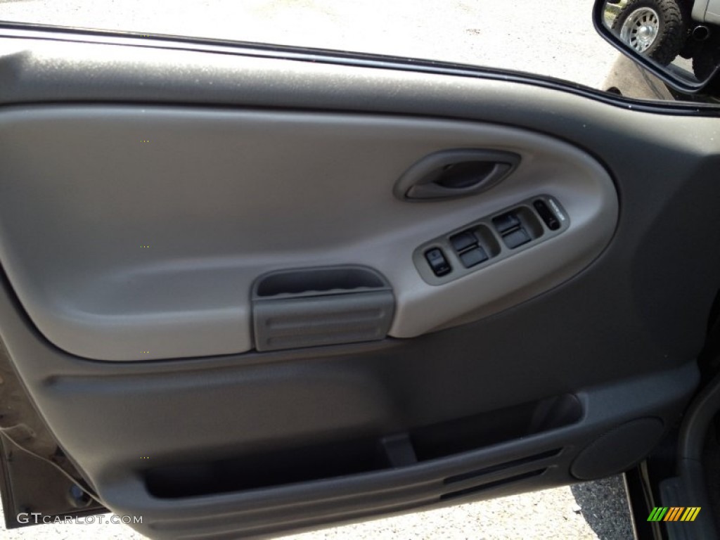 2003 Tracker 4WD Hard Top - Black / Medium Gray photo #14